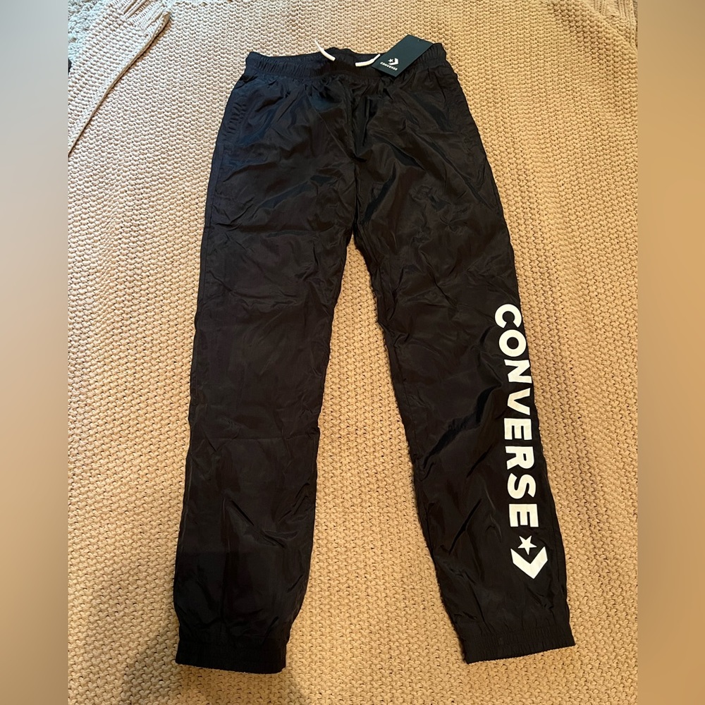 NWT Boys Converse Joggers. Size large